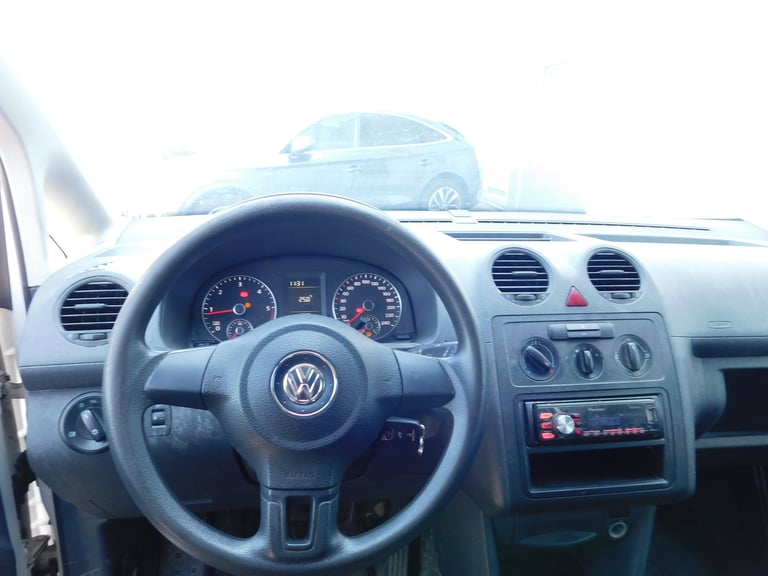 Volkswagen Caddy 2015: fotografija 4