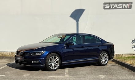 Volkswagen PASSAT 2.0 TDI DSG R-line