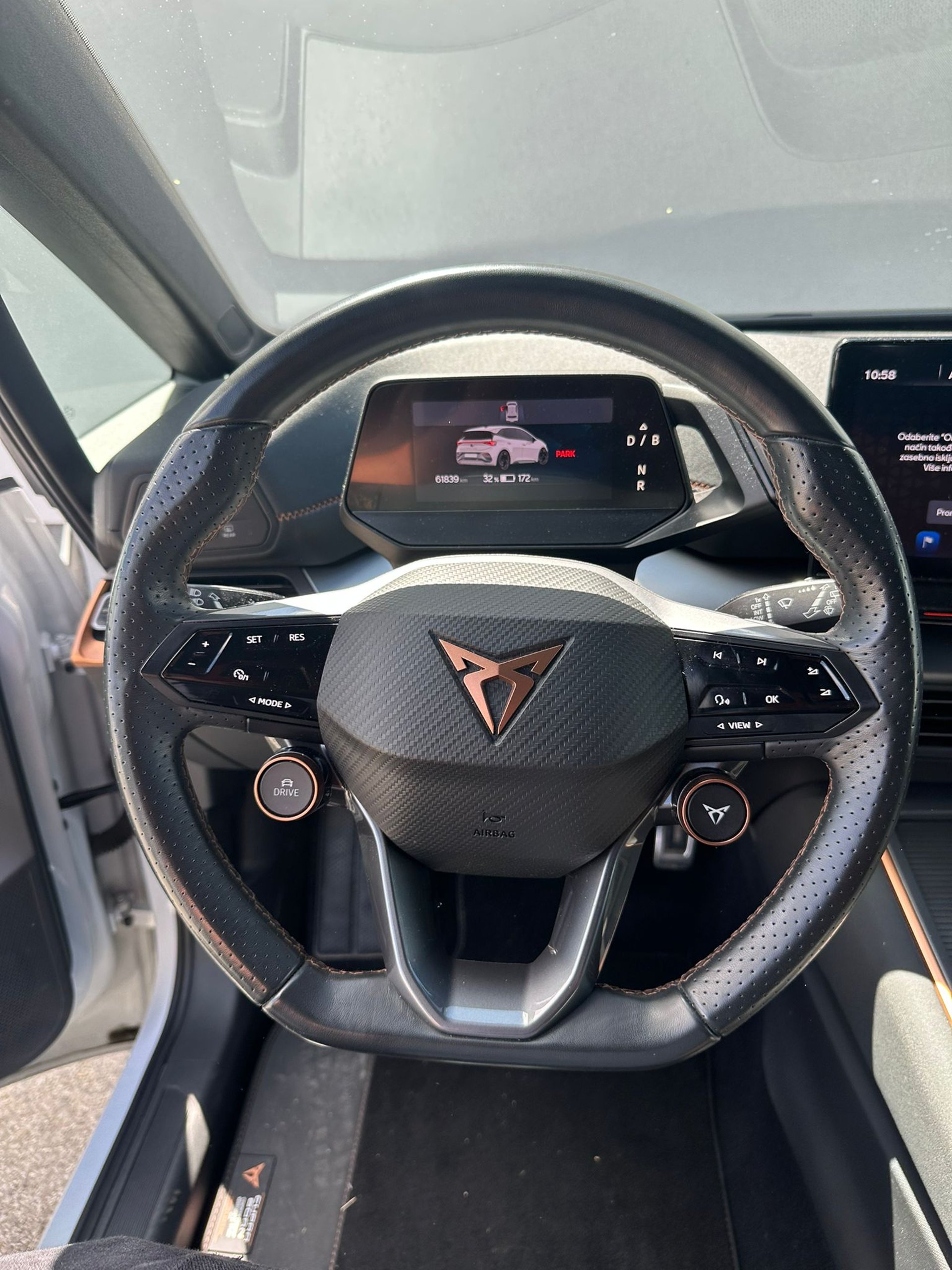 CUPRA Born 77 (82) kWh eBOOST 2023, fotografija 10