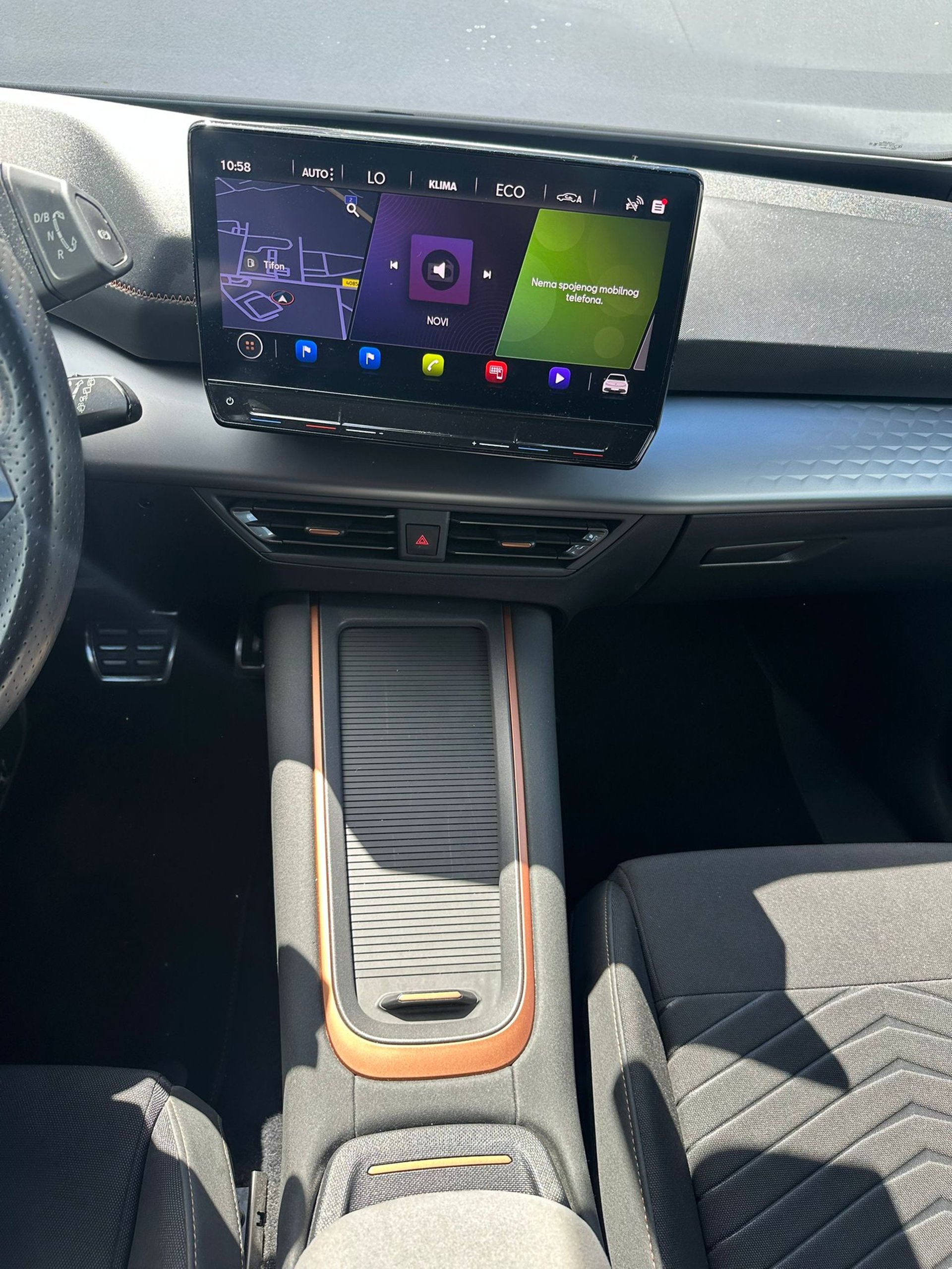 CUPRA Born 77 (82) kWh eBOOST 2023, fotografija 12