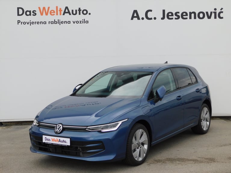 Volkswagen Golf VIII