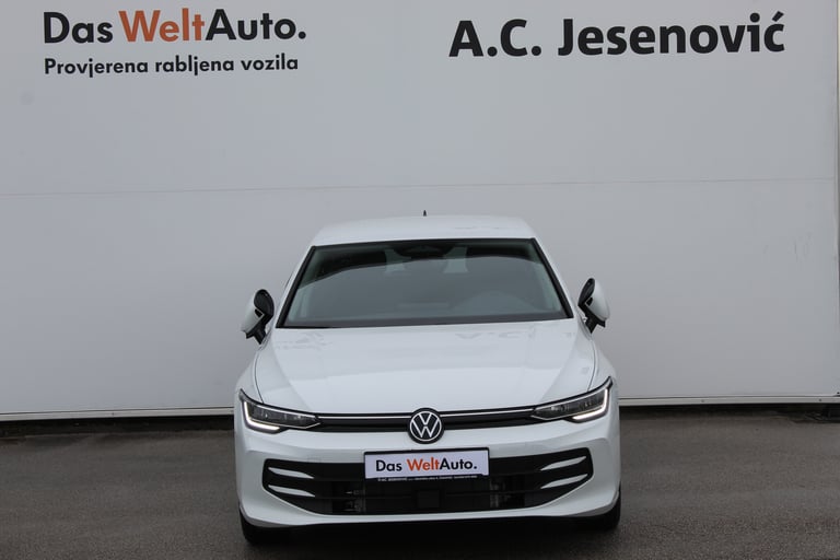 Volkswagen Golf VIII 2026: fotografija 2