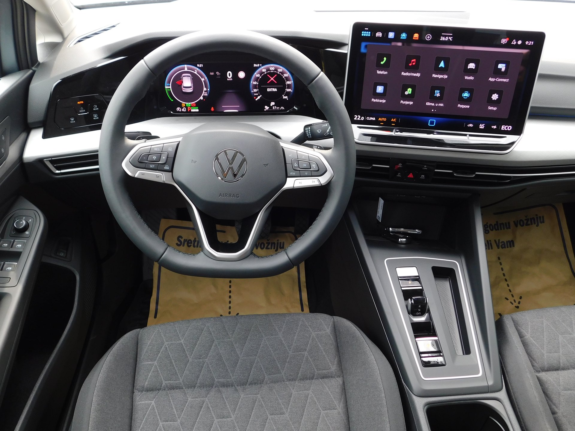 Volkswagen Golf 1.5 TSI eHybrid DSG Life Plus 2025, fotografija 10