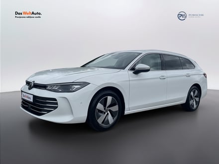 Volkswagen PASSAT VARIANT 1.5 TSI DSG Business