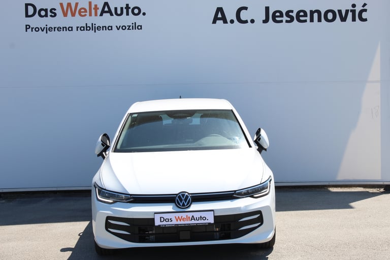 Volkswagen Golf VIII 2026: fotografija 2