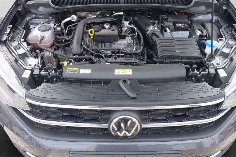 Volkswagen Taigo 2024: fotografija 17