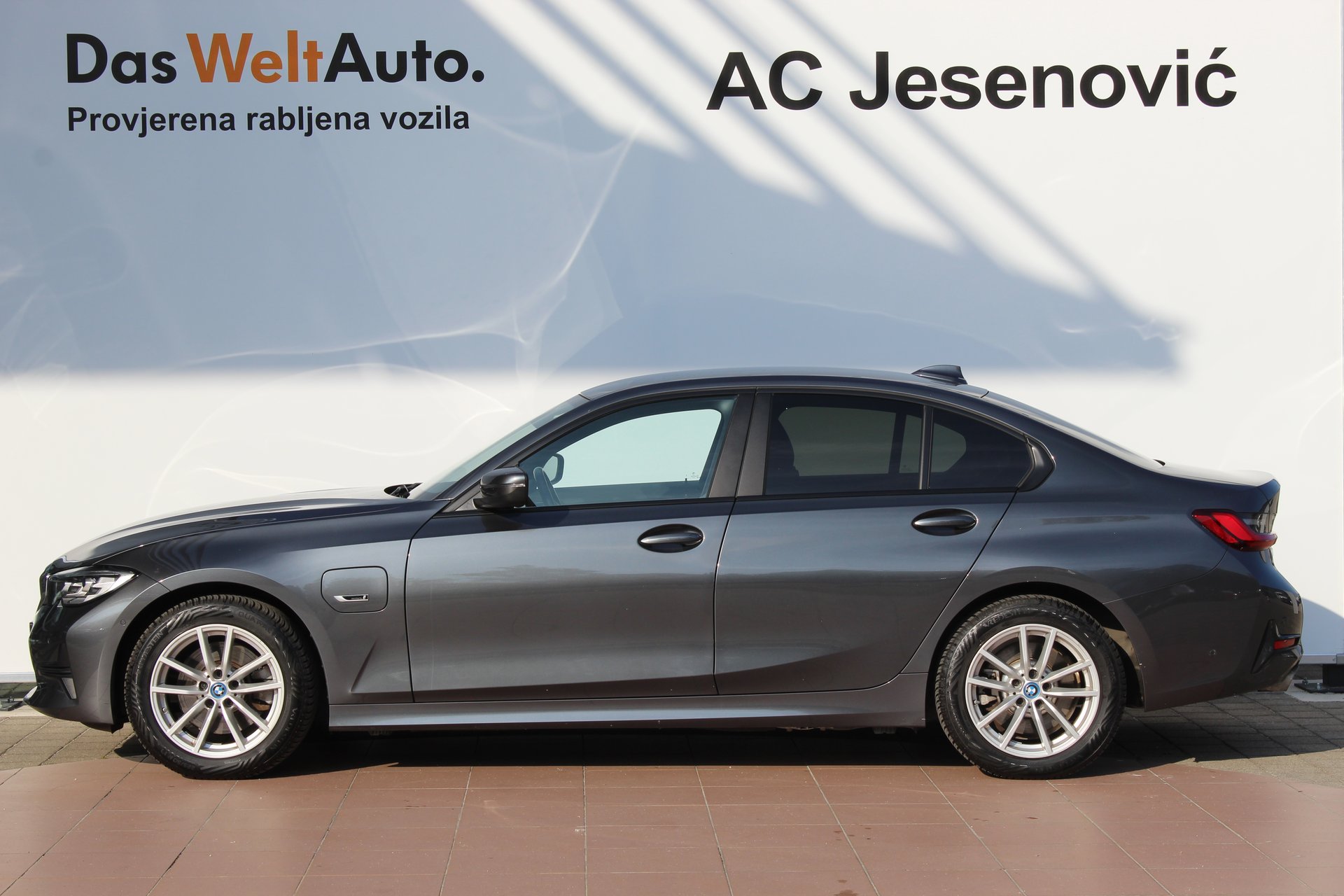 BMW 320e Aut. 2022, fotografija 4