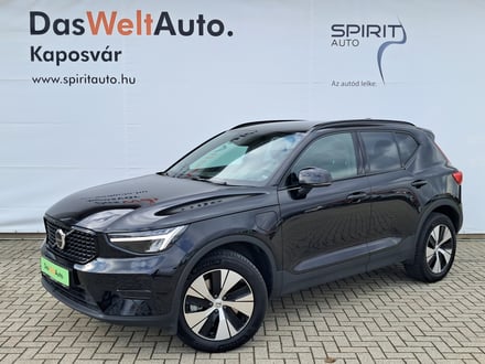 Volvo XC40 Core 2WD