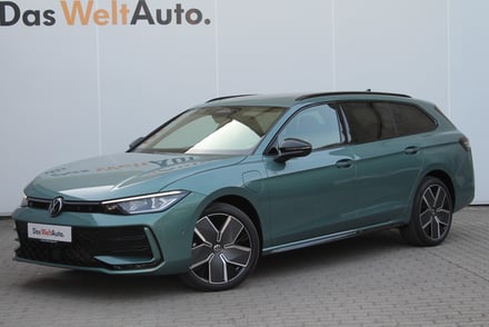 VW Passat Var. R-Line MAX TSI Plug-In-Hybr.