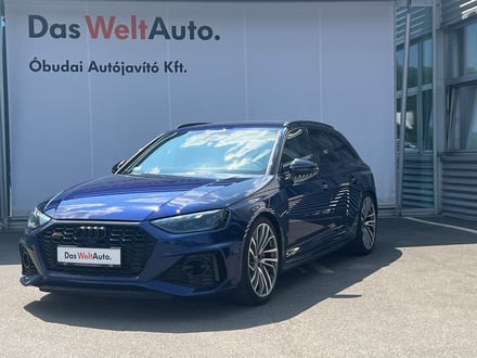 Audi RS4 Avant TFSI quattro tiptronic