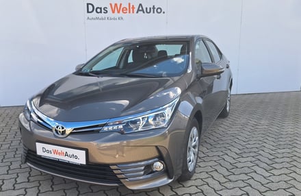 Toyota Corolla Sedan 1.6 Limited