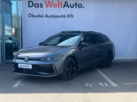 VW Passat Var. R-Line 2.0 TDI DSG 4Motion