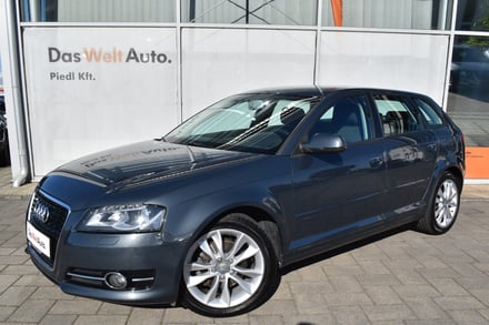 Audi A3 Attraction 2.0 TDi DPF S-tronic