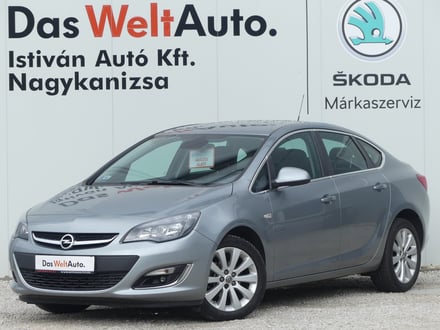 Opel Astra Sedan 1.4 T Selection