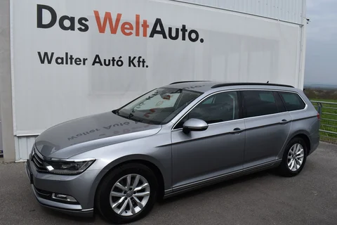 VW Passat Variant