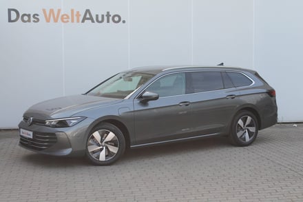 VW Passat Var. Business TSI Plug-In-Hybrid
