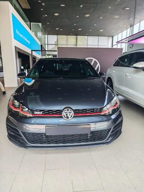 VW Golf