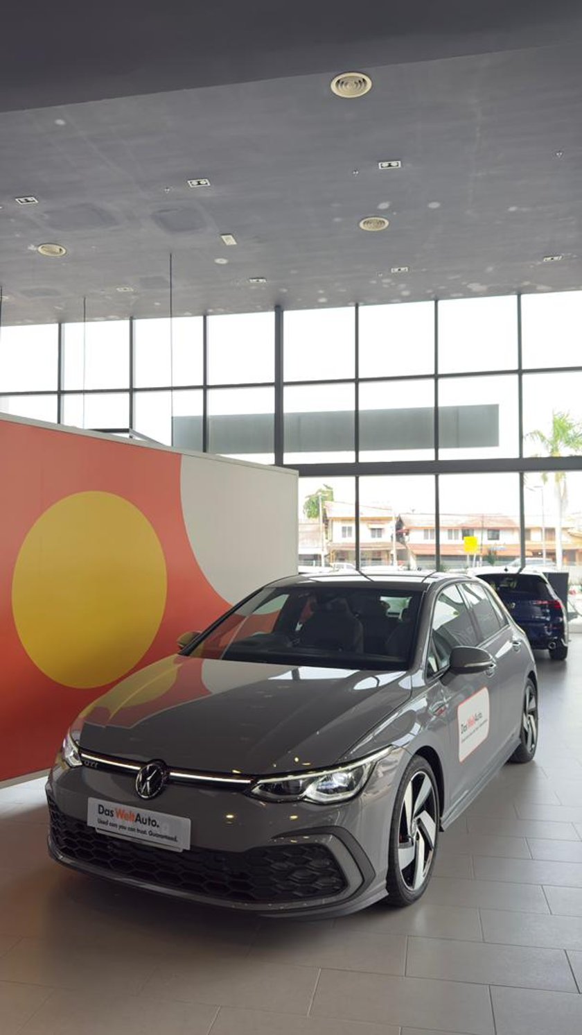 VW Golf GTI IQ. DRIVE (HK)