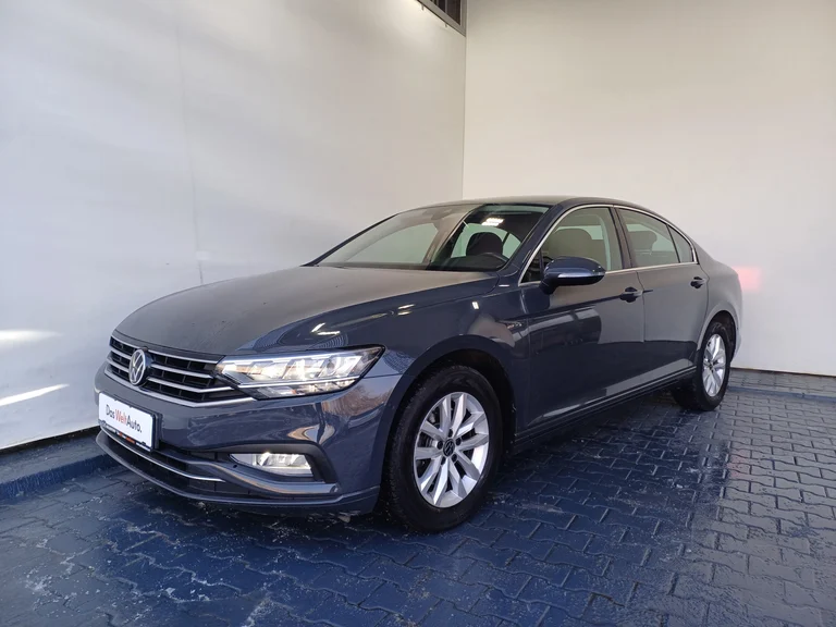 VW Passat
Noul Passat Comfortline 2.0 TDI DSG