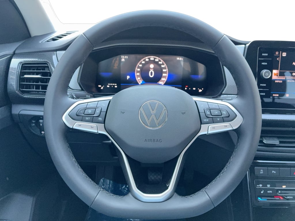 VOLKSWAGEN T-Cross 2026 — imagine 10