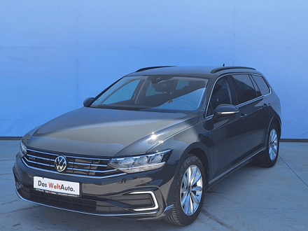 VW Passat Variant GTE