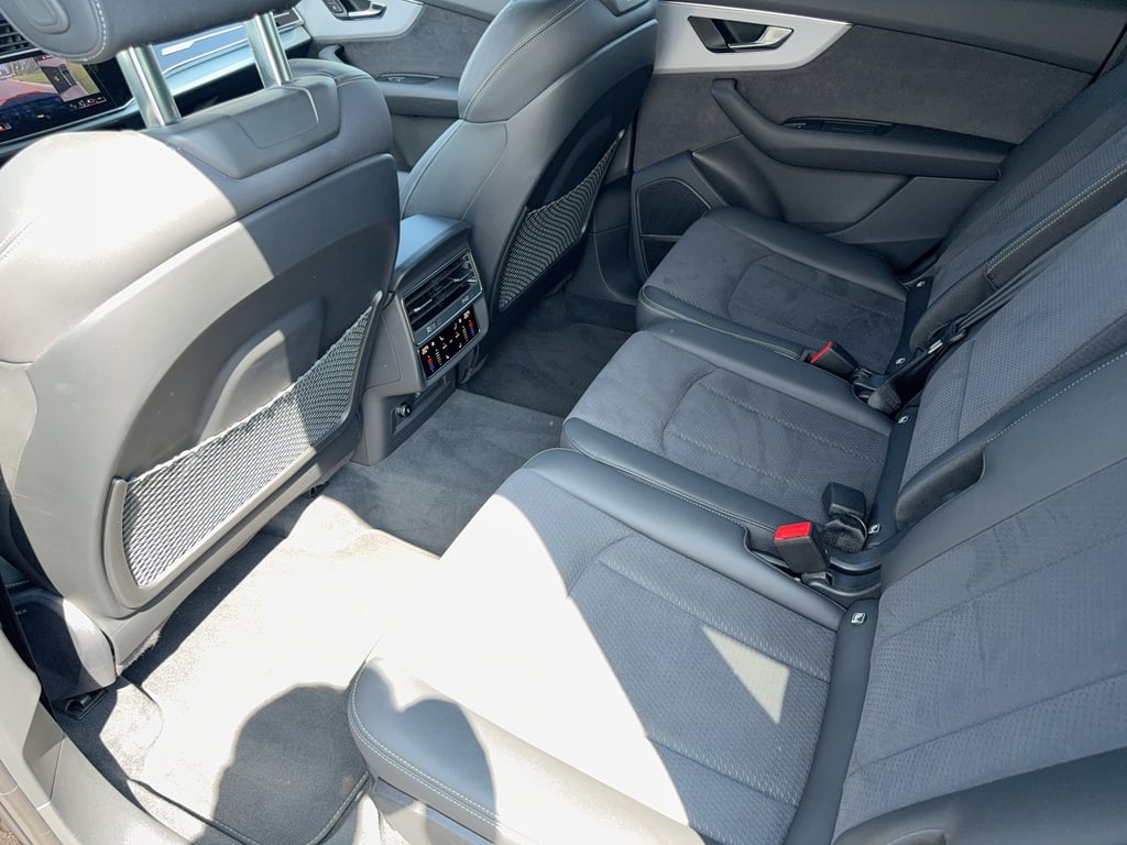 AUDI Q7 2025 — imagine 12