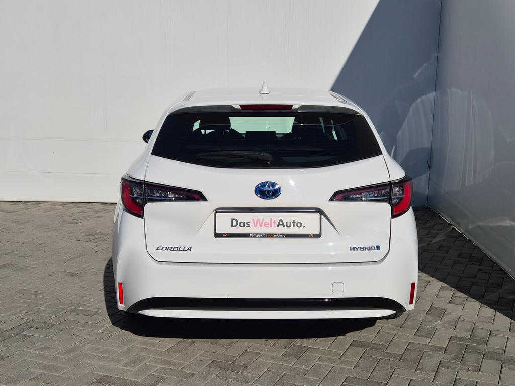 TOYOTA Corolla 2022 — imagine 4