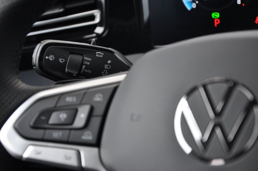 Volkswagen Tiguan 2024 benzină, 40.000 € — imagine 19