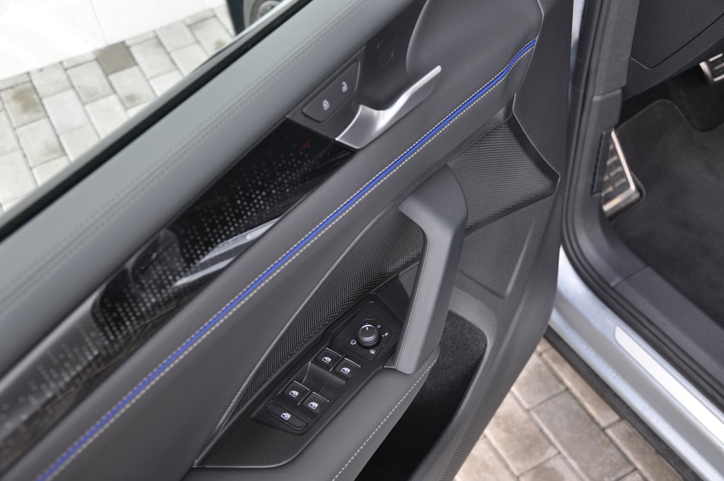 Volkswagen Tiguan 2024 benzină, 40.000 € — imagine 14