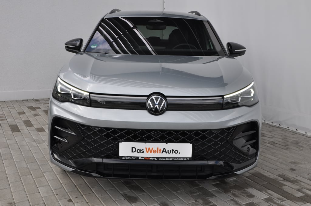 Volkswagen Tiguan 2024 benzină, 40.000 € — imagine 9