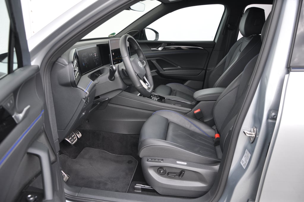 Volkswagen Tiguan 2024 benzină, 40.000 € — imagine 15