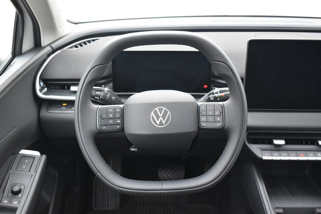 VOLKSWAGEN ID.Polo 2026 — imagine 18