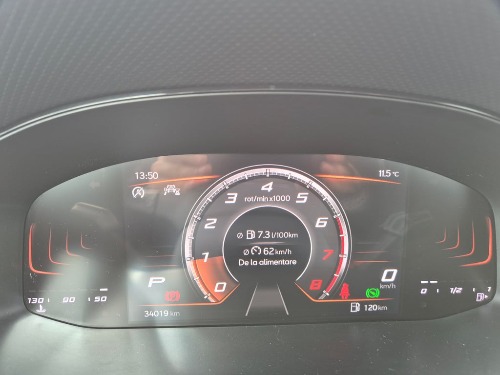 SEAT Arona 2024 — imagine 16