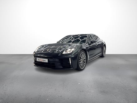 Porsche Panamera 4