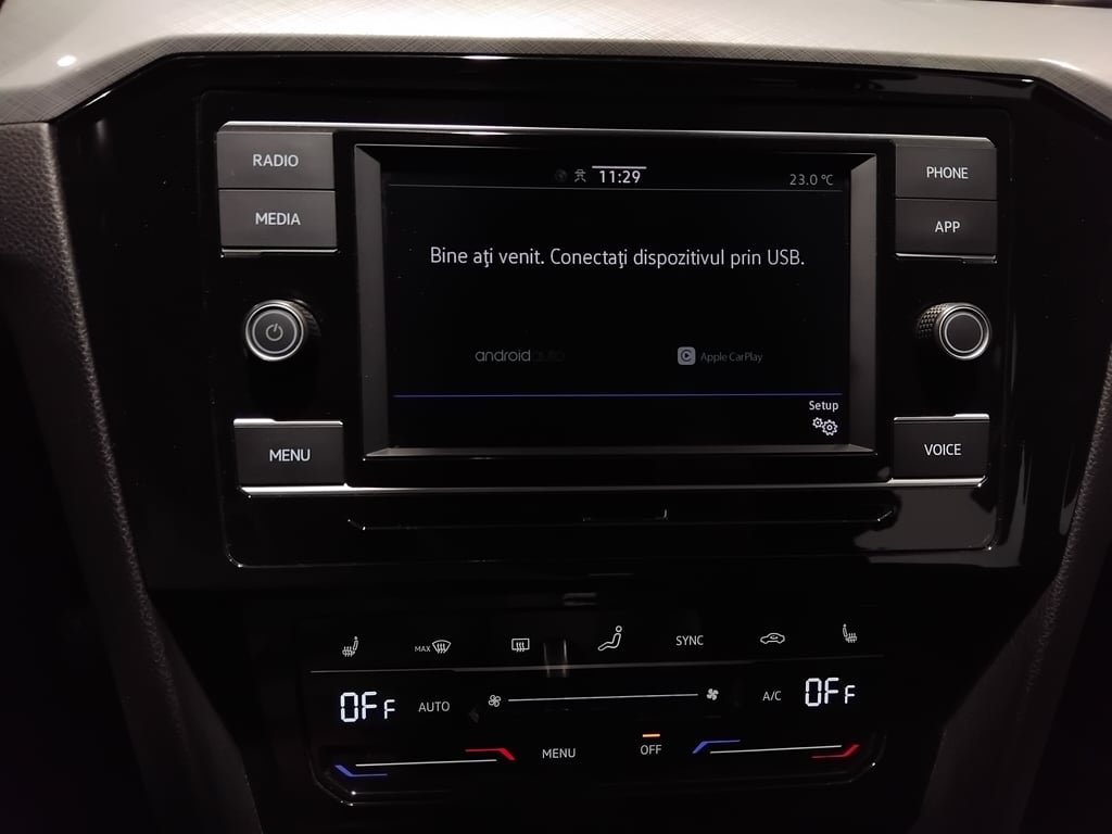 VOLKSWAGEN Passat Variant 2023 — imagine 20