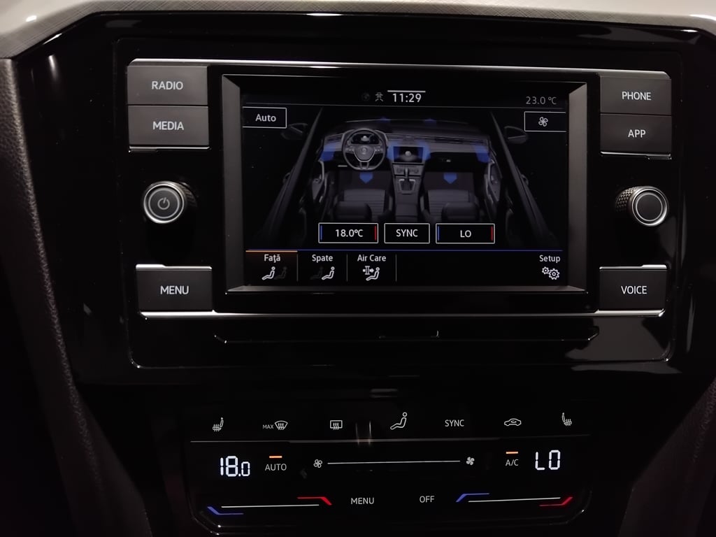 VOLKSWAGEN Passat Variant 2023 — imagine 19