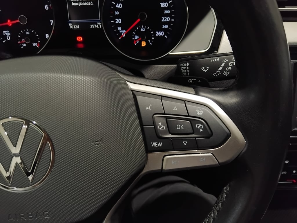 VOLKSWAGEN Passat Variant 2023 — imagine 16