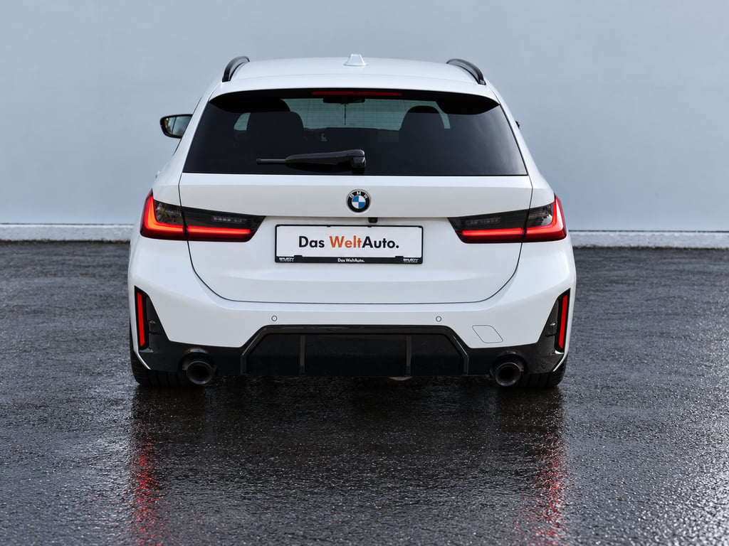 BMW Seria 3 2023 — imagine 8