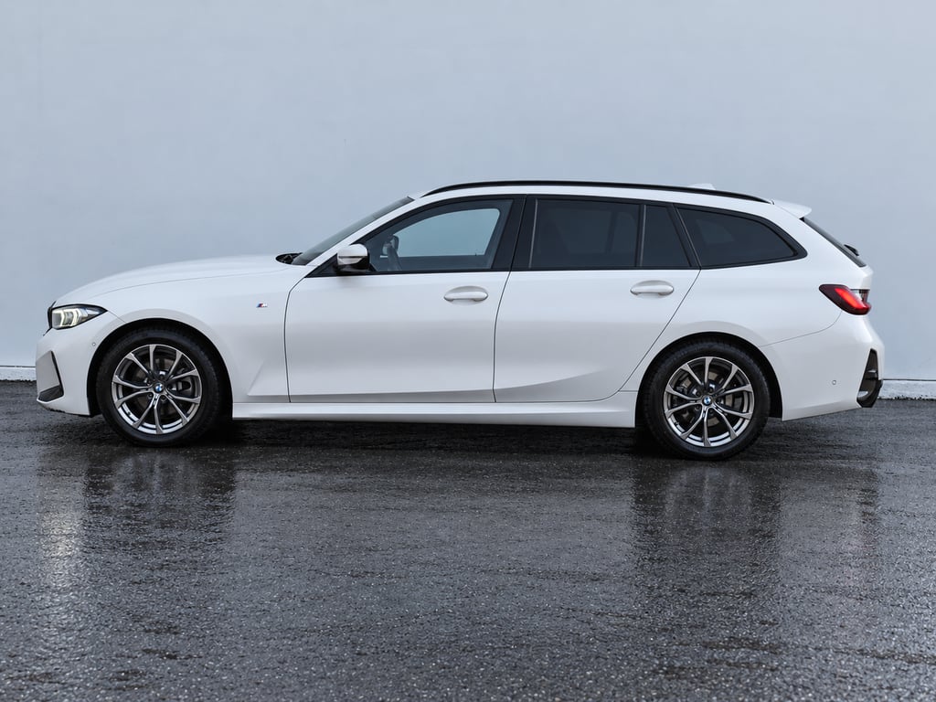 BMW Seria 3 2023 — imagine 2
