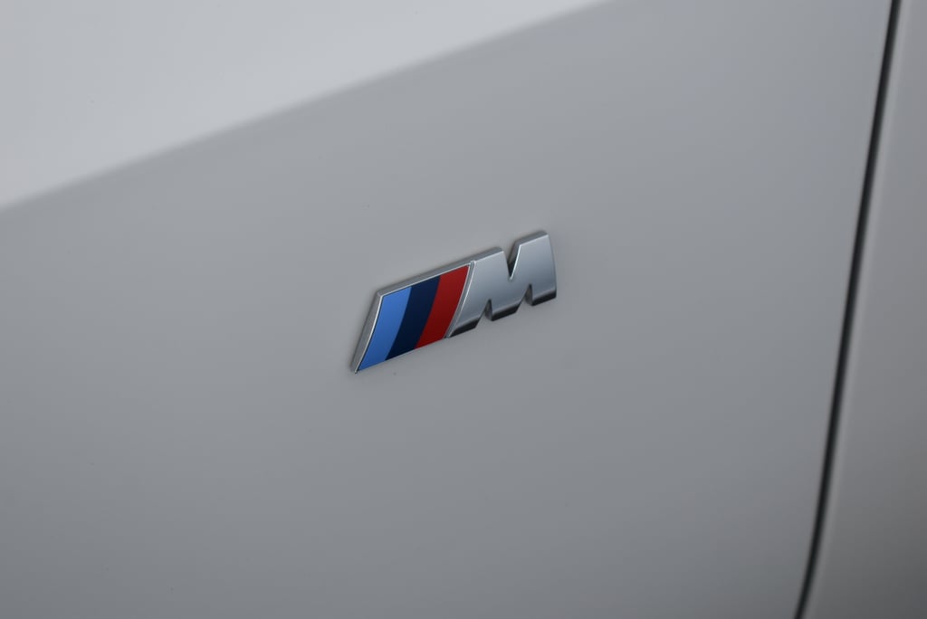 BMW Seria 3 2023 — imagine 14