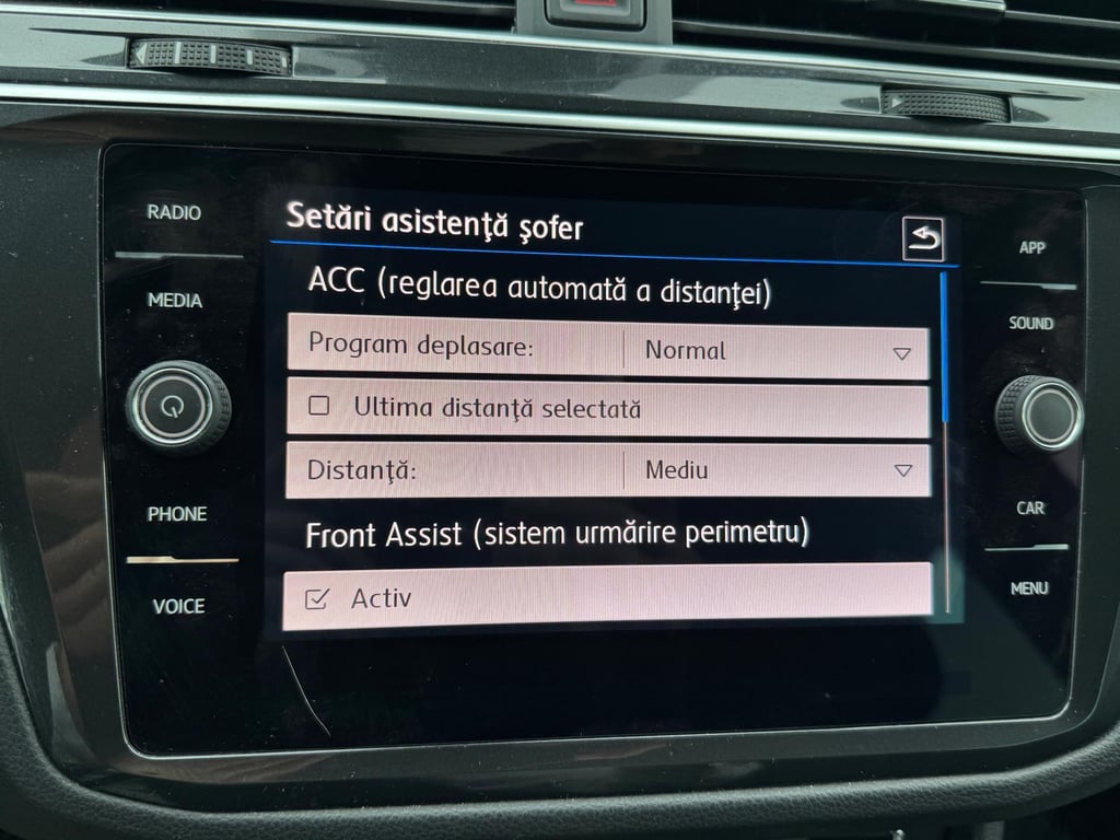 VOLKSWAGEN Tiguan 2019 — imagine 15