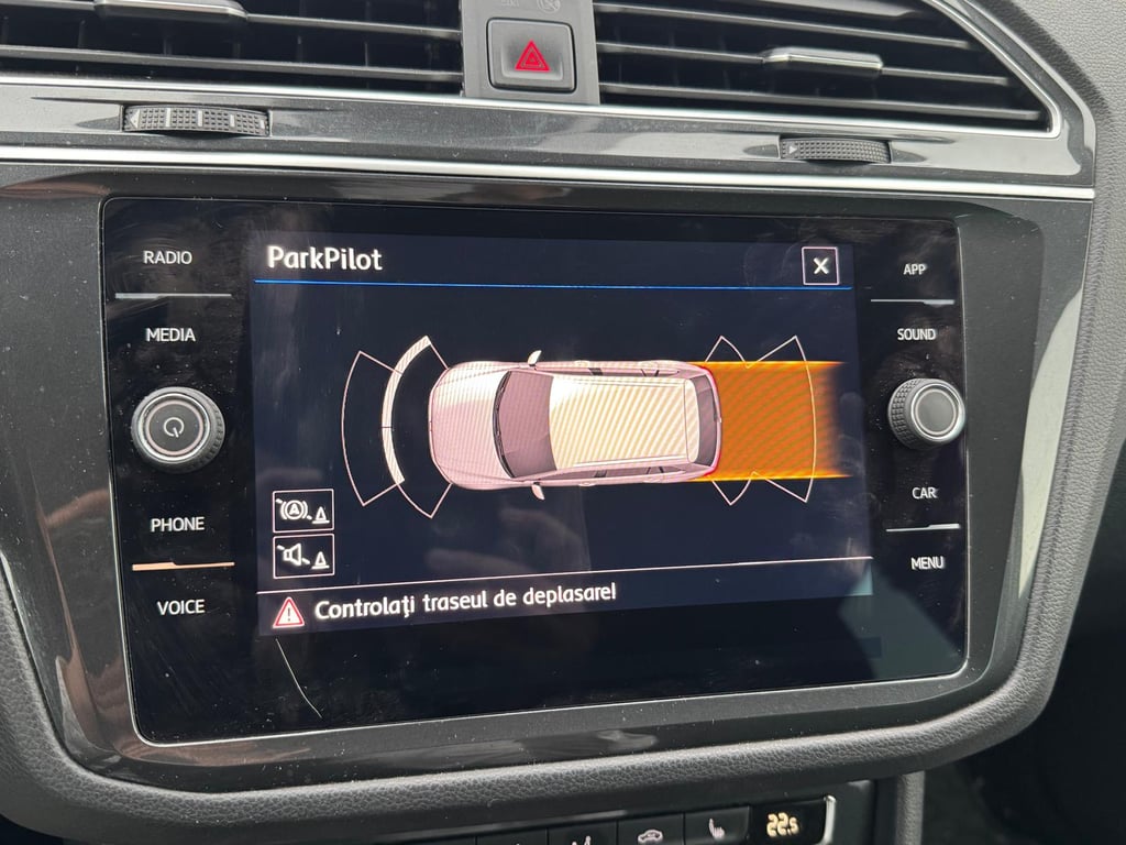 VOLKSWAGEN Tiguan 2019 — imagine 19