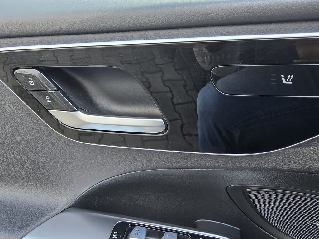 MERCEDES-BENZ C-Class 2023 — imagine 16