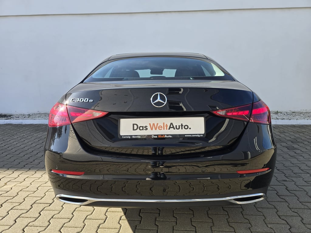 MERCEDES-BENZ C-Class 2023 — imagine 17