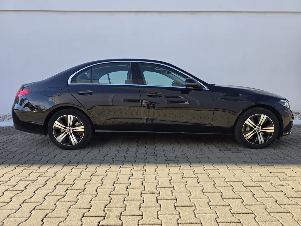MERCEDES-BENZ C-Class 2023 — imagine 13