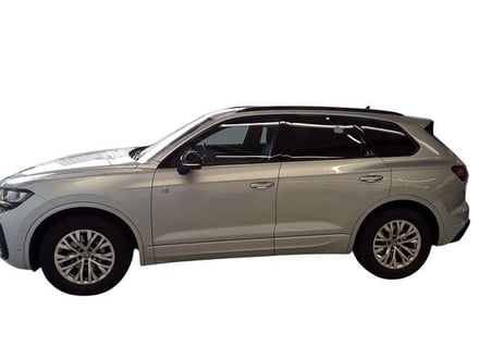 VW Touareg R-Line TDI 4MOTION