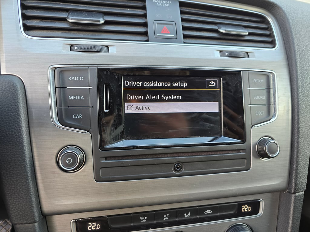 VOLKSWAGEN Golf 2014 — imagine 15