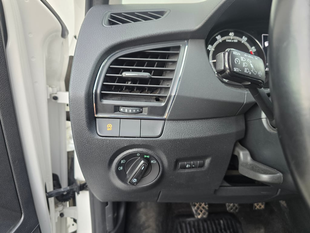 SKODA Fabia Combi 2021 — imagine 11
