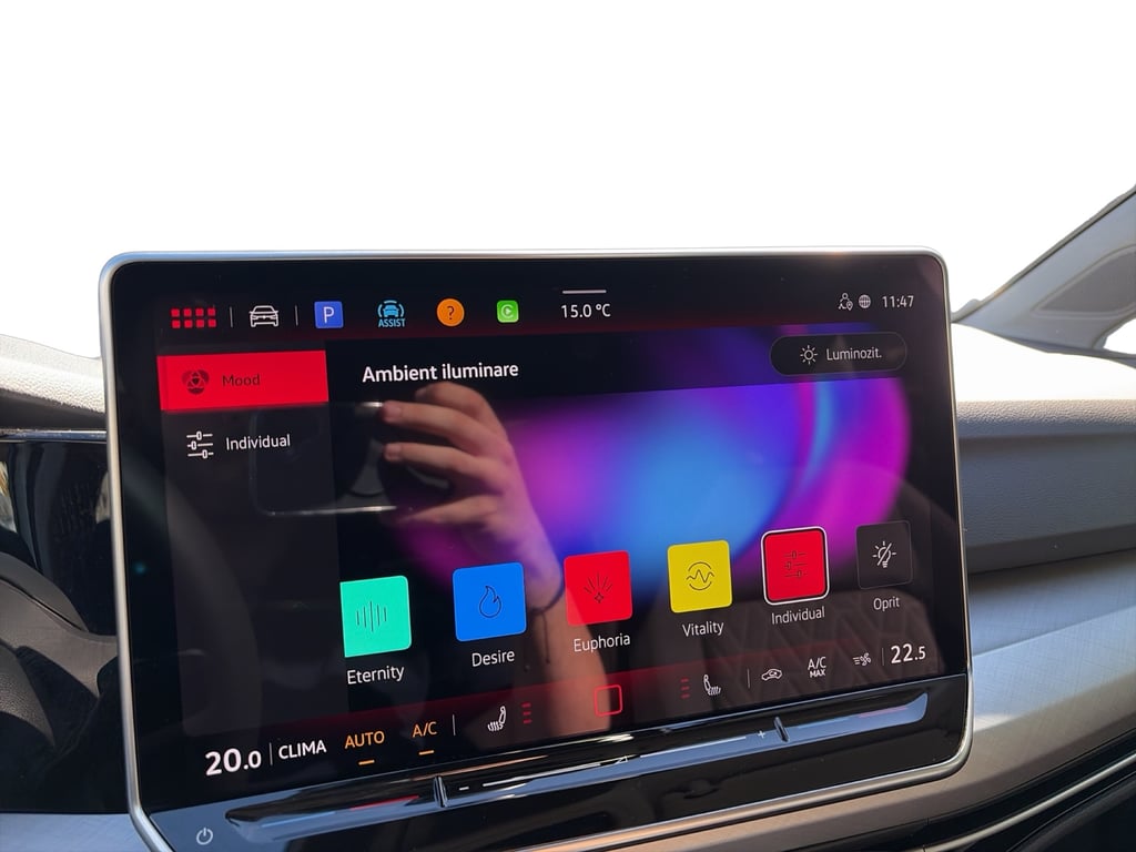 VOLKSWAGEN Golf 2026 — imagine 19