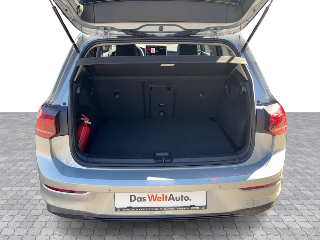 VOLKSWAGEN Golf 2026 — imagine 13